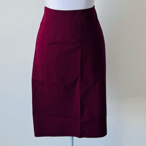 Ann Taylor Maroon Stretch Pencil Skirt 💜 - Picture 1 of 8